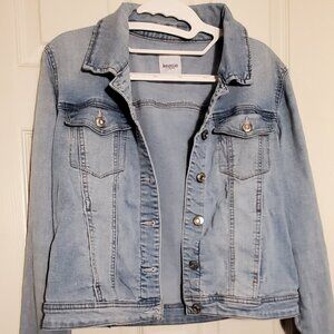 Jean Jacket, Stretchy, Light Blue, Medium